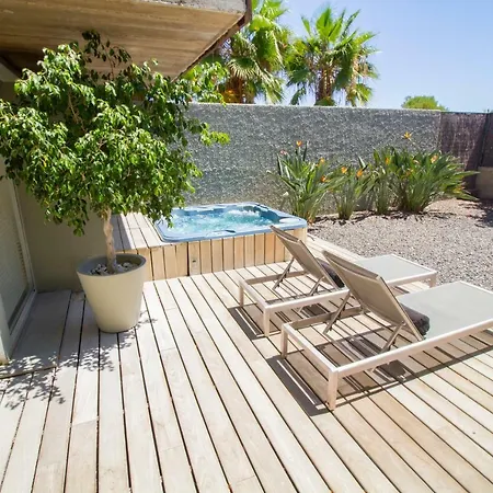 The Treasure - First Line Beach Design With Jacuzzi And Pool La Mareta